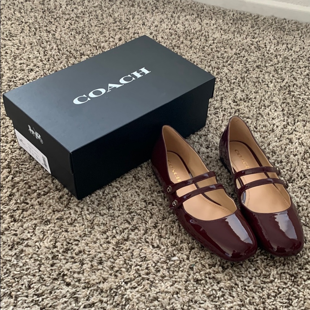 Coach Maroon Flats with Glossy Finish and Straps